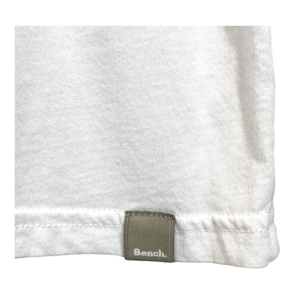 NEW Bench T-Shirt 'Vastness' Wearable Art Flamingo Size XL - Picture 4 of 9